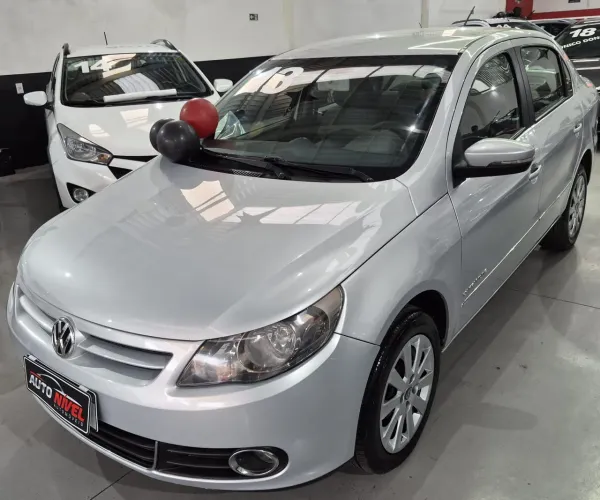 Volkswagen Voyage Comf/highli. 1.6 MI T.flex 8V 4P 2013