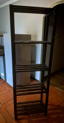 Estante em Madeira!