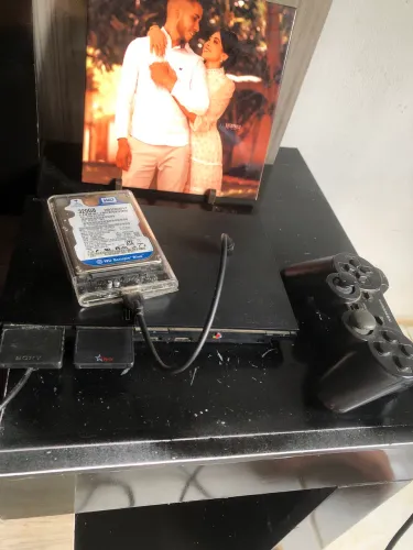 vendo ps2 seminovo c hd de +100 jogos 450$