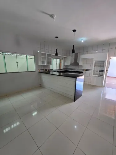 Aluga-se Casa com 3/4 e piscina localizada na Quadra 509 Sul - Palmas - To