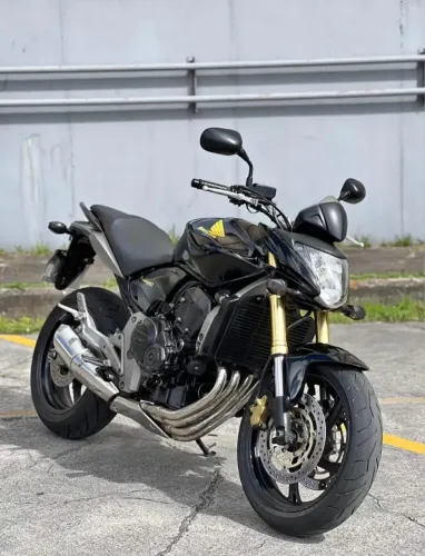 Honda Hornet - 2008 - ENTRADA E PARCELAS