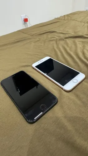 2 iphone 8 