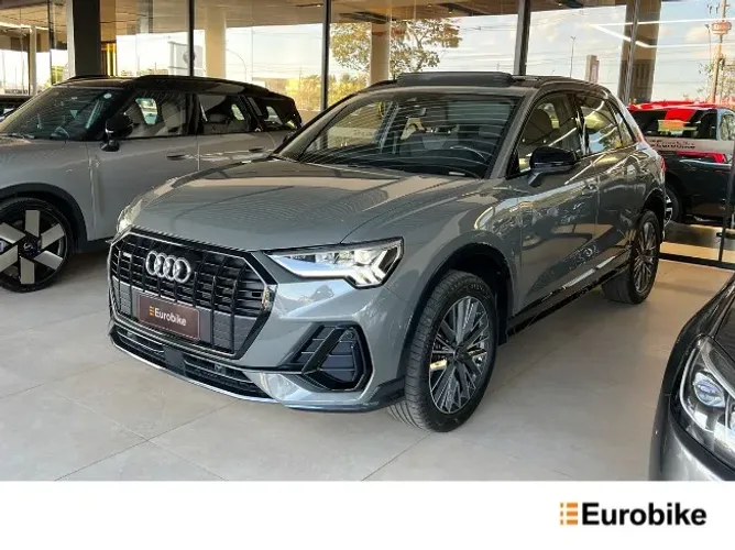 Audi Q3 SPB Perf. Black 2.0 TFSI Tipt. Quat. 2023