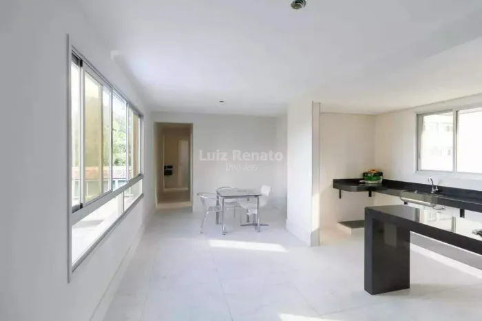 Apartamento à venda no bairro Santo Agostinho
