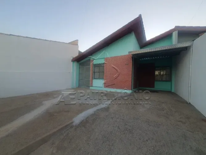 CASA TERREA COM 3 QUARTOS