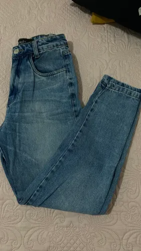 Calça jeans Mom