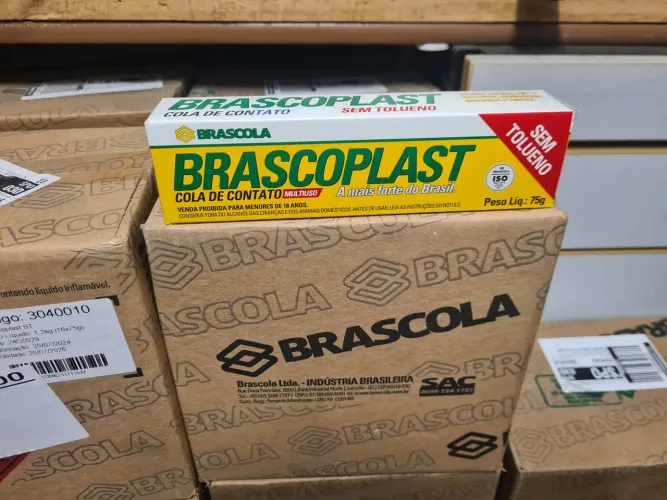 Lote Cola de Contato Brascoplast 21 caixas X 16 bisnagas = 336 unidades 