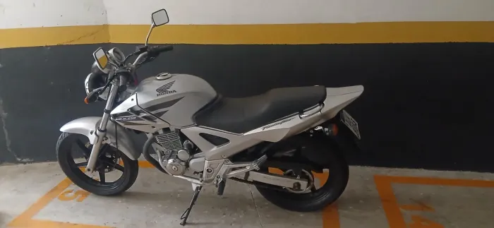 Honda cbx twister 250