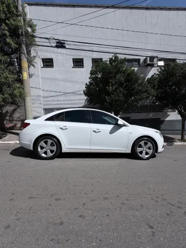 Chevrolet Cruze LT 1.8 16V Flexpower 4P Aut. 2013