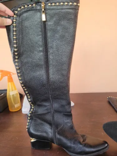 2 Botas LUZ DA LUA cano alto e cano baixo COURO