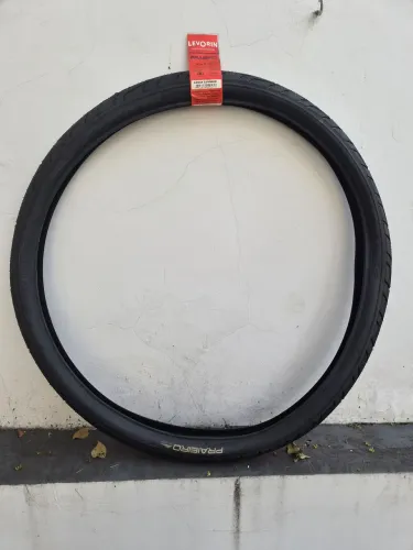 Pneu novo para bicicleta Levorin Praieiro