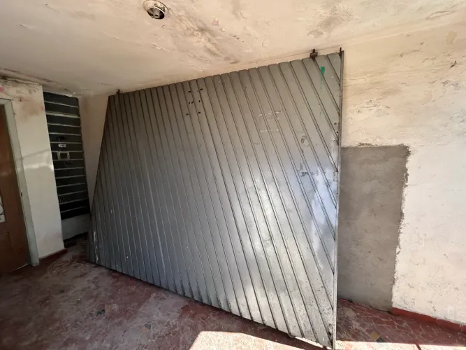 Portao de ferro reforçado