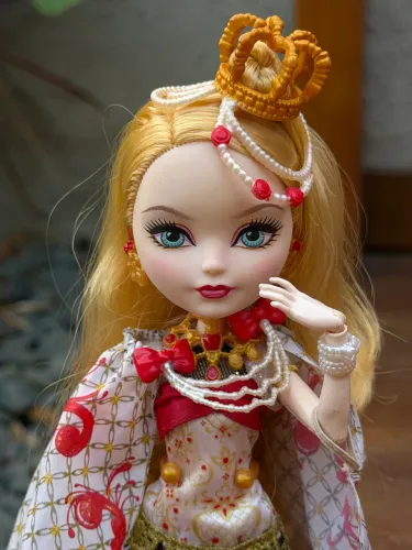 Boneca Ever After High Apple White - Dia do Legado