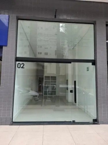 Sala Comercial para Locação em Balneário Camboriú, Centro, 1 banheiro