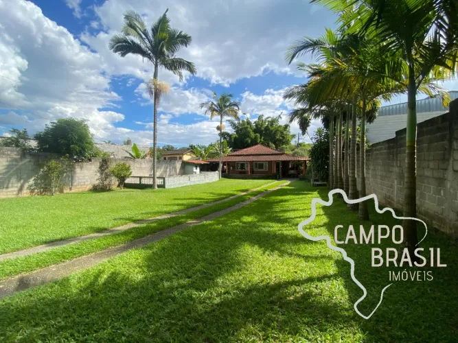 LINDA CHÁCARA 2.000M² TODA PLANA NA ZONA NORTE DE SJC!