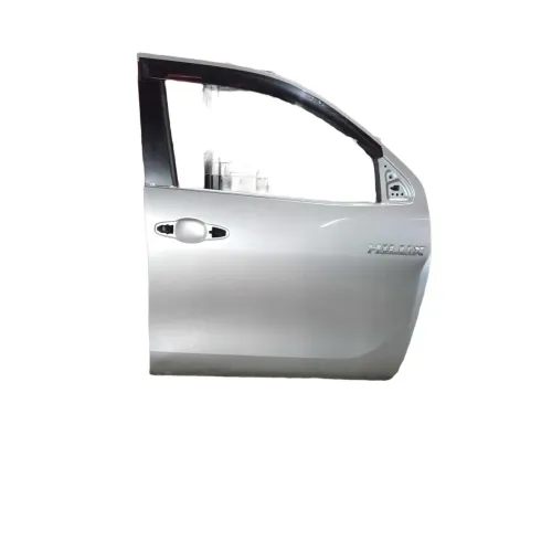 PORTA DIANTEIRA DIREITA HILUX SR 2.8 2024 DETALHE
