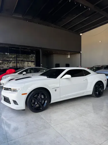 Chevrolet Camaro SS 6.2 V8 16V 2014