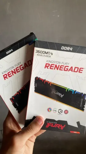 Memória RAM DDR4 Kingston Fury 32GB