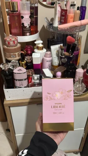 Perfume liberté we pink