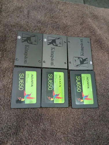 HDs , ssd perfeitos ,lote com 12 HDs , 6 de 256 e 6 de 480 gb