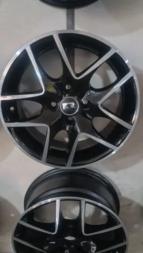 Roda aro 15 (4x100)