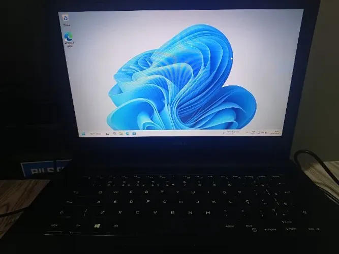 Notebook Dell Core i3 4ª Geração | SSD 240GB | 4GB RAM | Windows 11