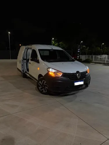 Renault Kangoo Advanced 1.6 16V Flex Mec. 2025