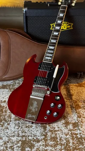 Guitarra Gibson SG Vibrola