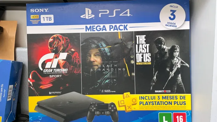 PlayStation PS4 slim 1T