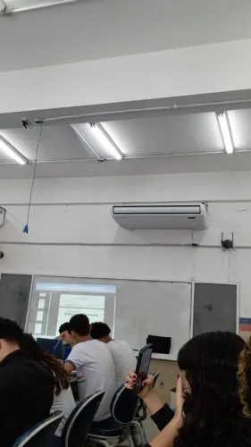 Manutenção de ar-condicionado