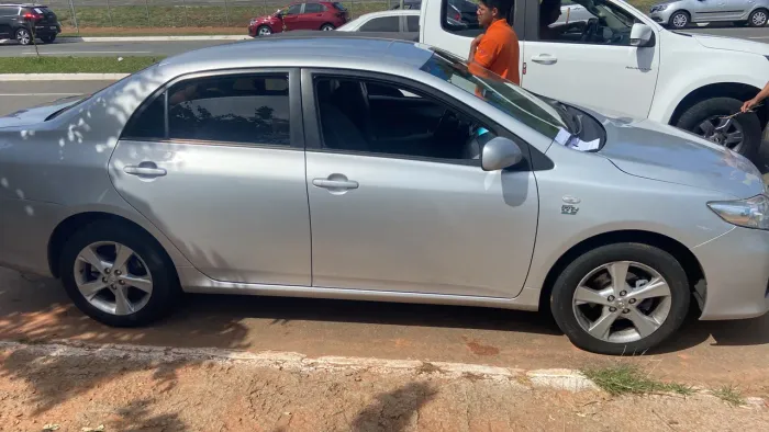 Toyota Corolla GLI 1.8 Flex 16V Aut. 2012
