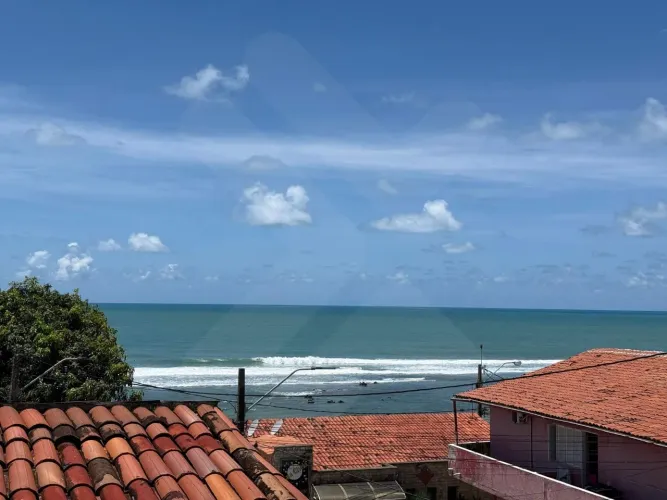Prédio multiuso ideal para investidores à venda no centro da Praia da Pipa a 15 metros da