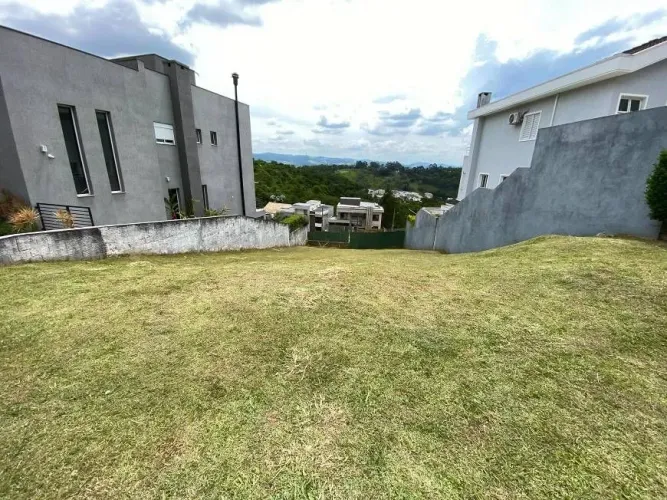 Terreno em Condomínio para Venda em Santana de Parnaíba, Alphaville