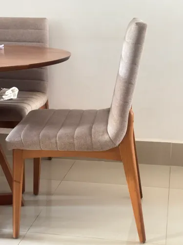 Cadeira de jantar