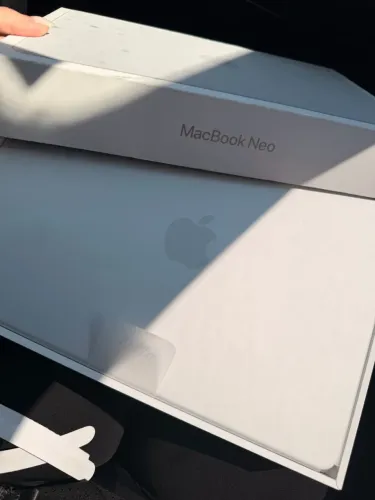 MacBook Neo 8/512gb