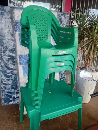Jogo de mesa plástico 