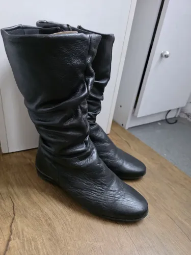 Bota feminina preta n37