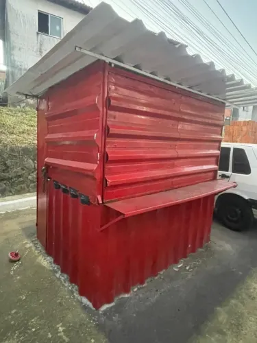 Vende-se uma barraca de zinco