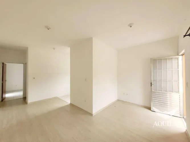APARTAMENTO DE 01 DORMITÓRIO COM QUINTAL NO JARDIM SANTA ESMERALDA - SOROCABA