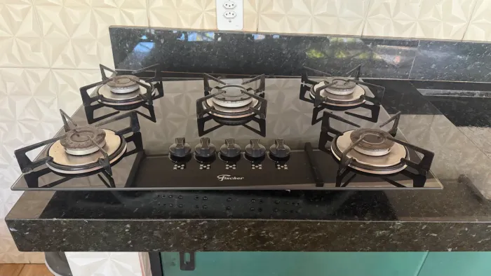 Vendo : Este cooktop é da marca Fischer. 450