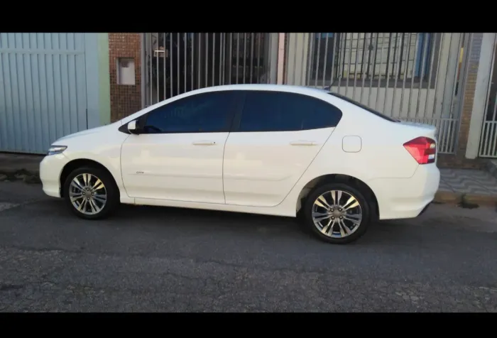 Honda City Sedan LX 1.5 Flex 16V 4P Aut. 2014