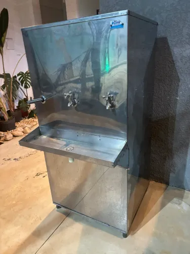 Bebedouro de água industrial, resfriador, 3 torneiras