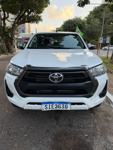 Toyota Hilux CD 4X4 2.8 Diesel Mec. 2024