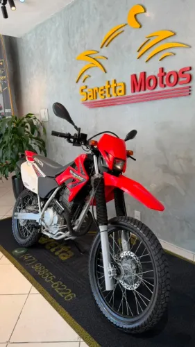Honda XR 250 Tornado 2005 - Vermelha