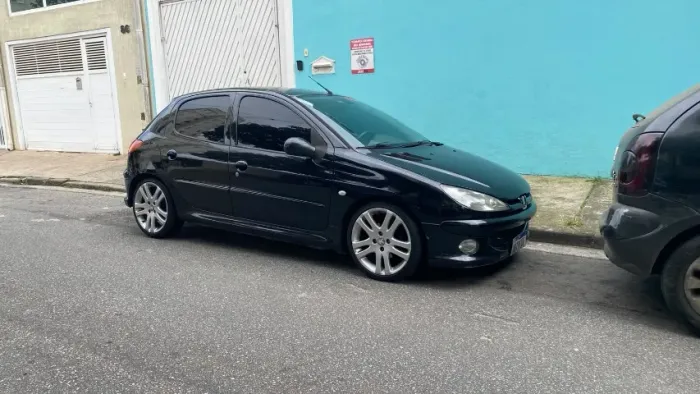 Peugeot 206 Techno/ Feline 1.6/ 1.6 Flex 16V 5P 2004