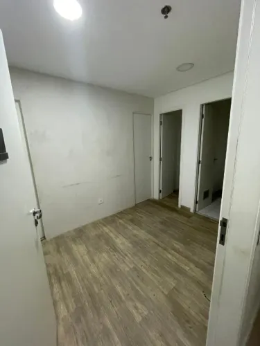Sala Comercial à Venda no Bairro Continental em Osasco
