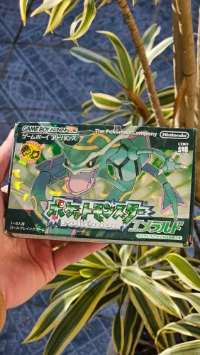 Pokémo Emerald - Game Boy Advance (JP)