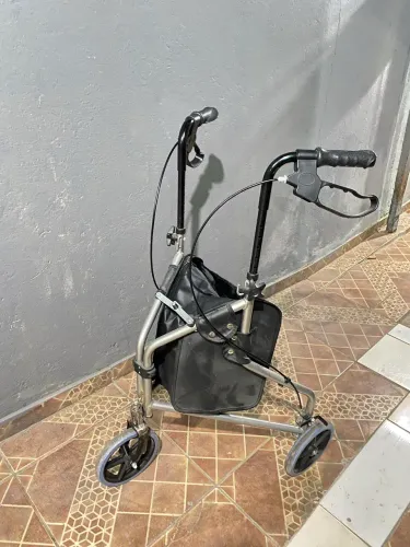 Andador