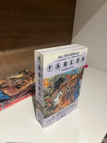 Fables compendium vol 1