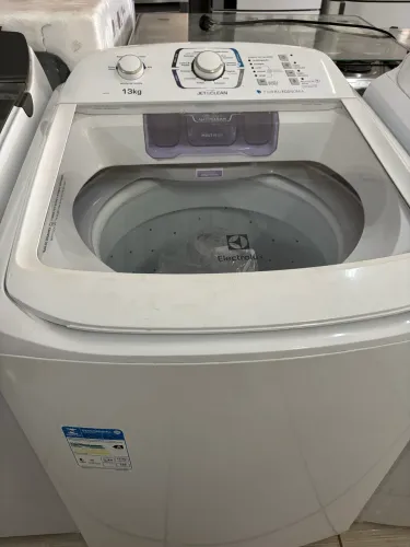 Máquina de lavar Electrolux 13 kgs semi nova